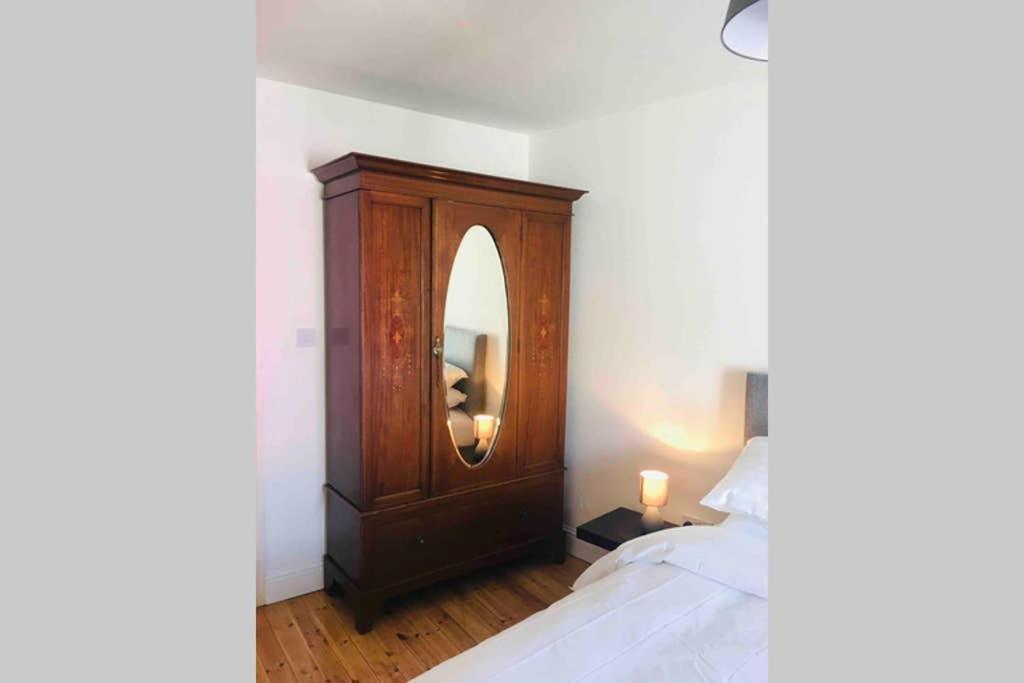 Apartment 4, Clifden Bay Apartments Экстерьер фото